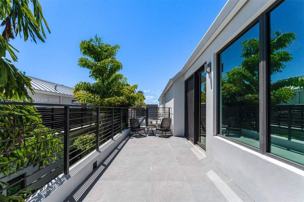 4 Bedroom Villa/Townhouse's Image 15