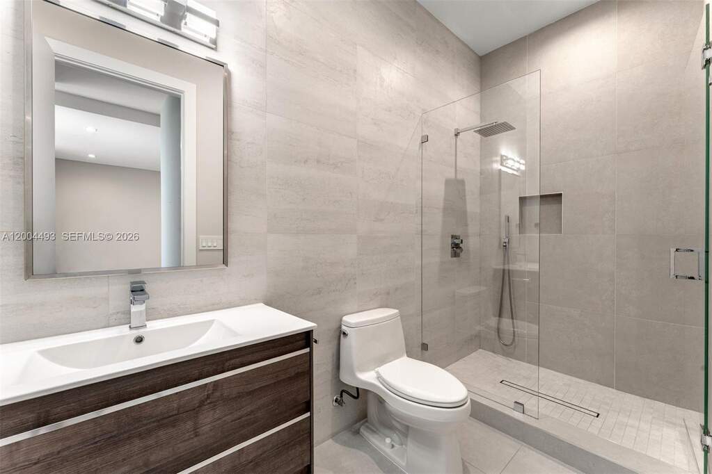 4 Bedroom Villa/Townhouse's Image 17