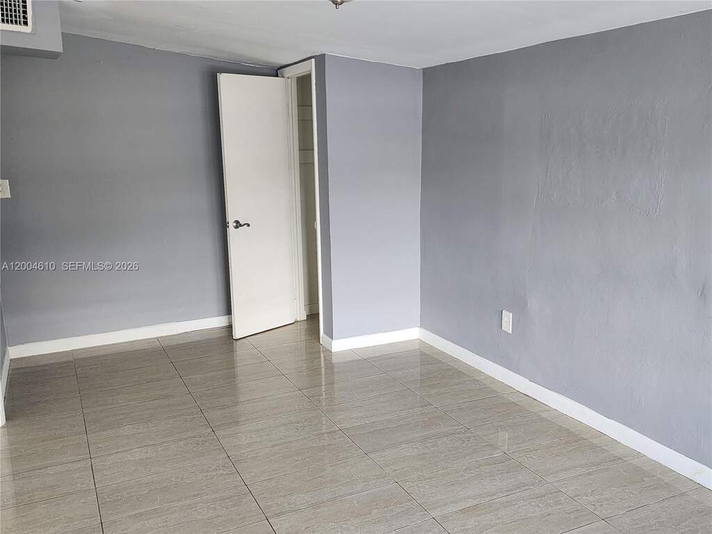 3 Bedroom Single Family Home/House's Image 7