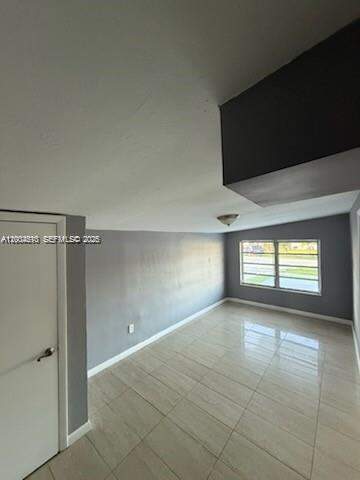 3 Bedroom Single Family Home/House's Image 8