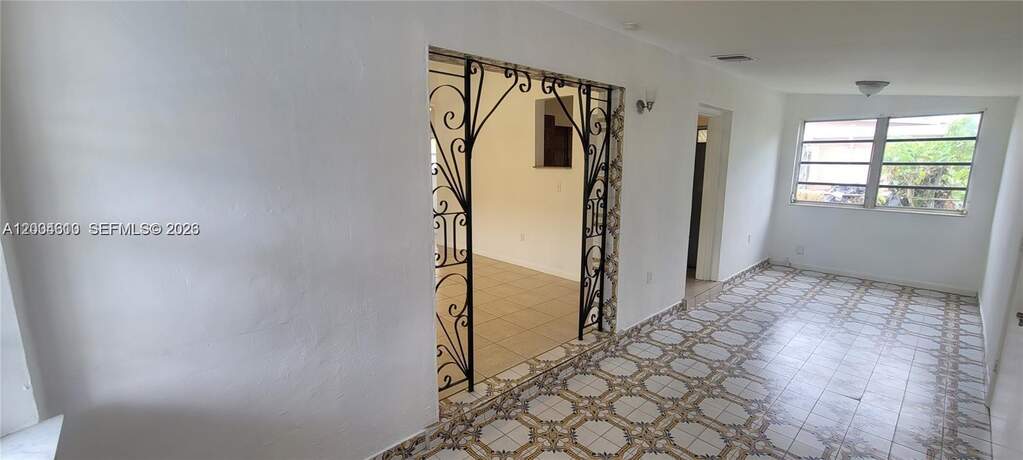 3 Bedroom Single Family Home/House's Image 27
