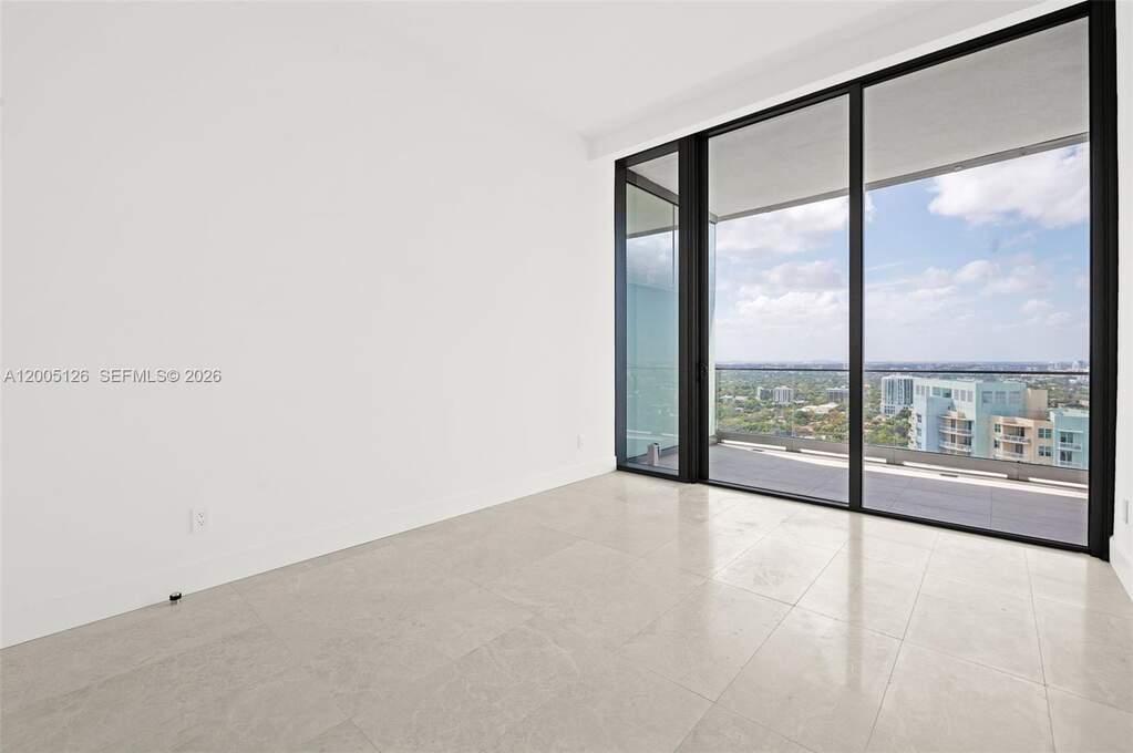 3 Bedroom Apartment/Flat's Image 18