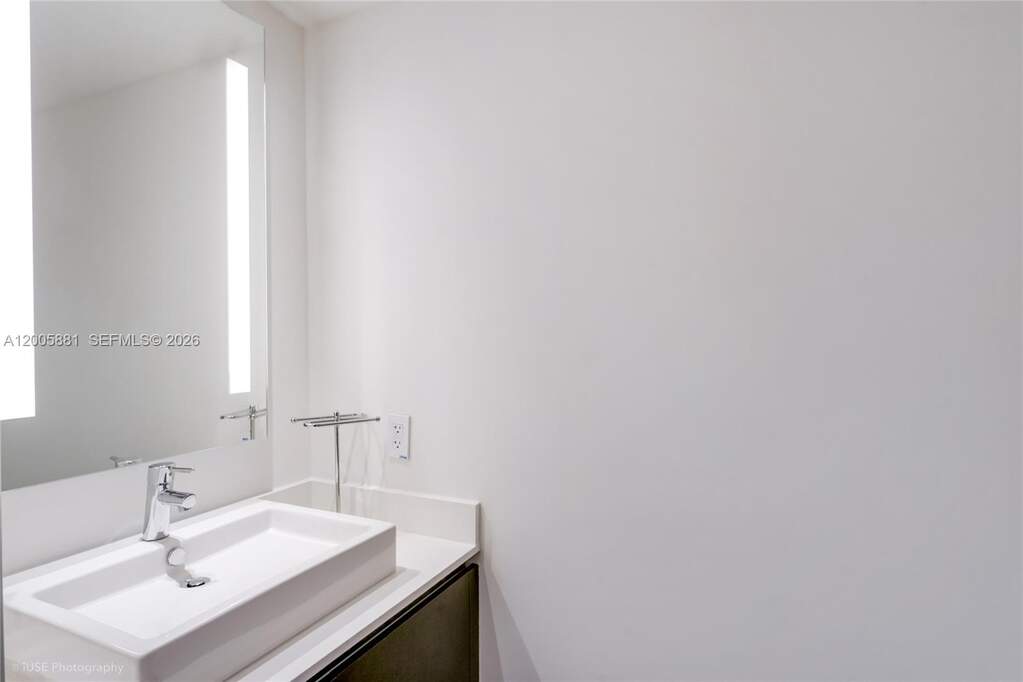2 Bedroom Apartment/Flat's Image 20