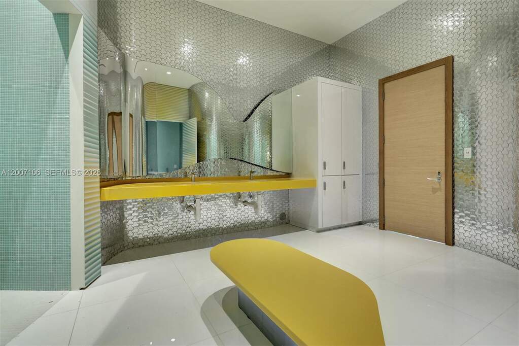 2 Bedroom Apartment/Flat's Image 17