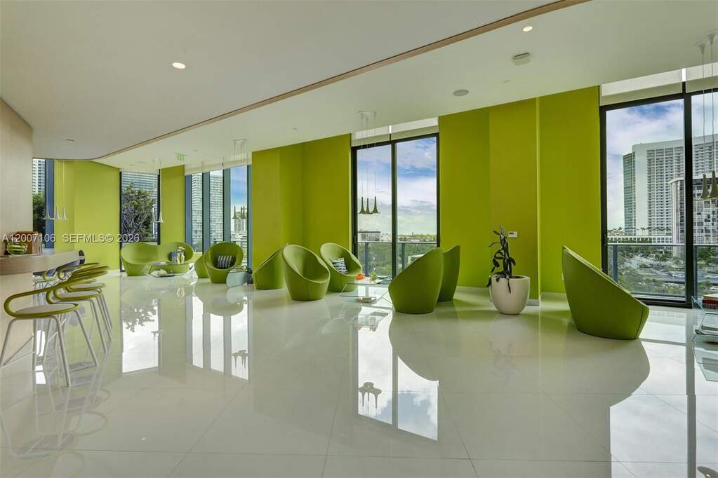 2 Bedroom Apartment/Flat's Image 33