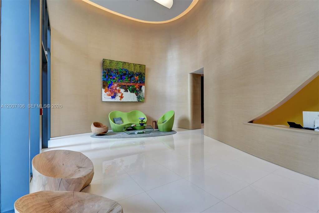 2 Bedroom Apartment/Flat's Image 3
