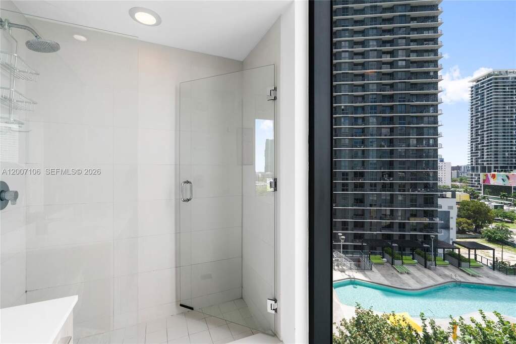 2 Bedroom Apartment/Flat's Image 60