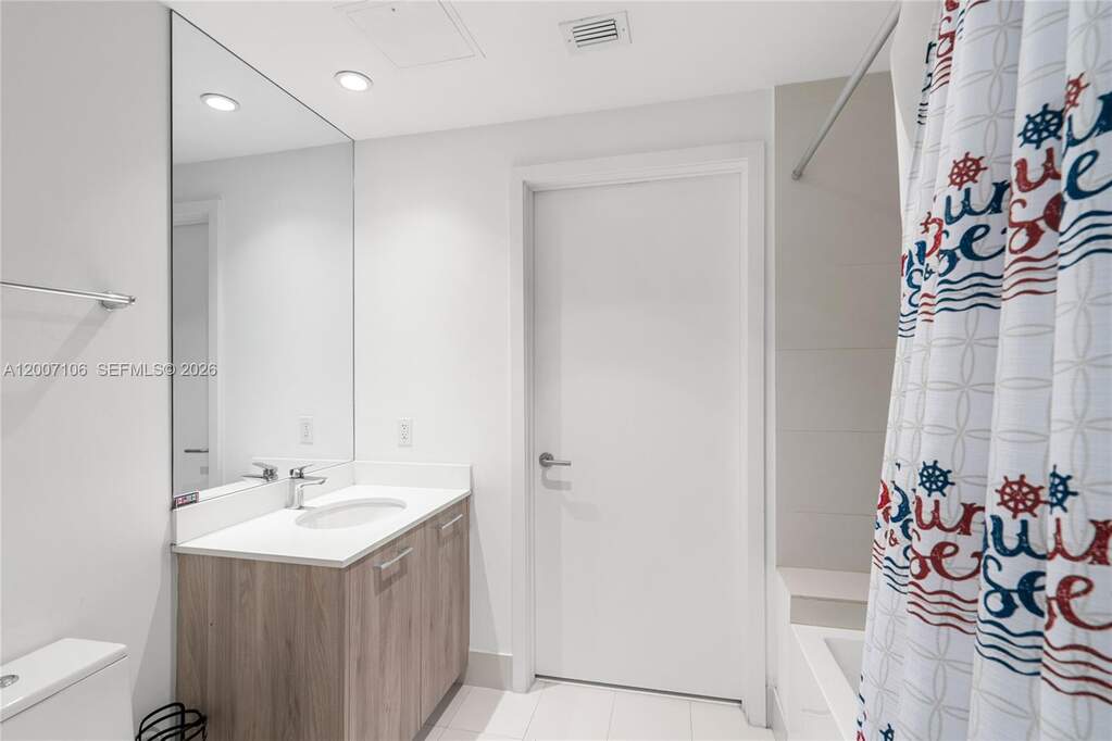 2 Bedroom Apartment/Flat's Image 62