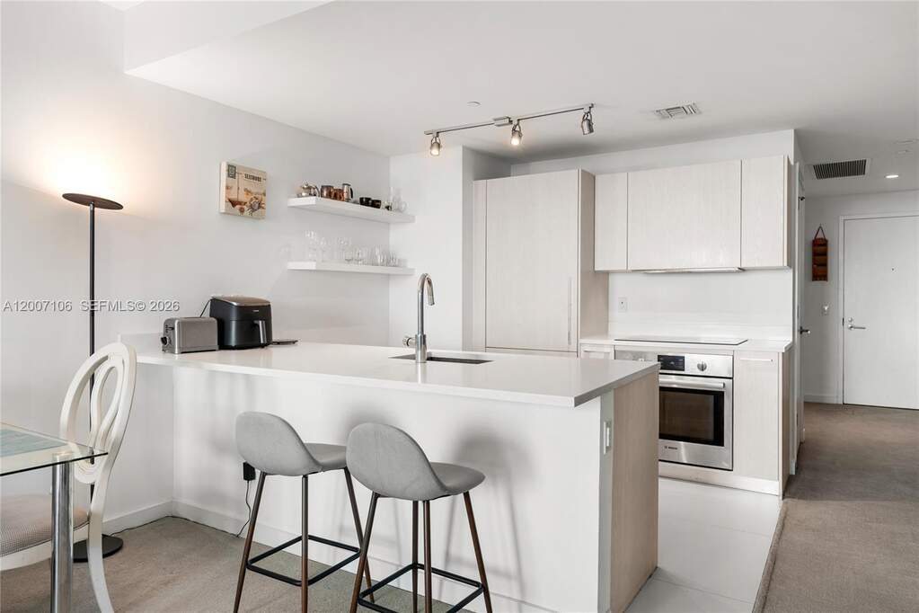 2 Bedroom Apartment/Flat's Image 69