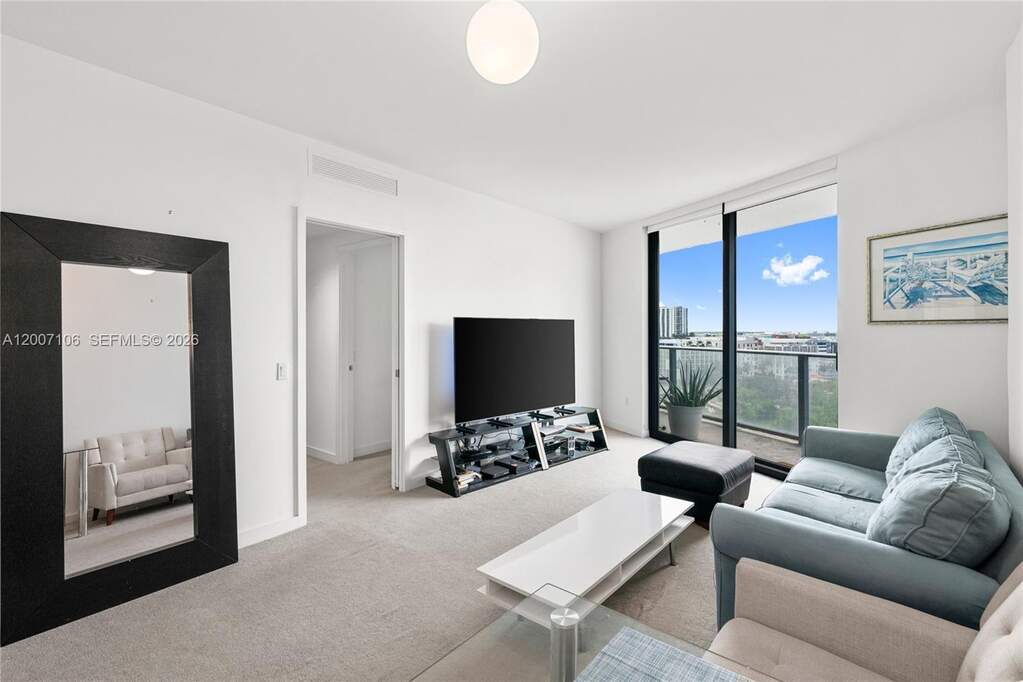 2 Bedroom Apartment/Flat's Image 76