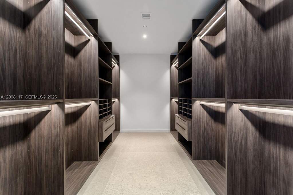 3 Bedroom Apartment/Flat's Image 27