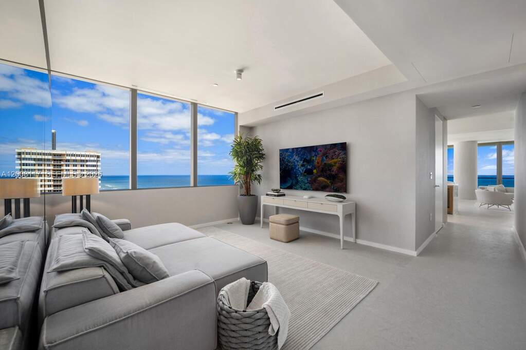 3 Bedroom Apartment/Flat's Image 30