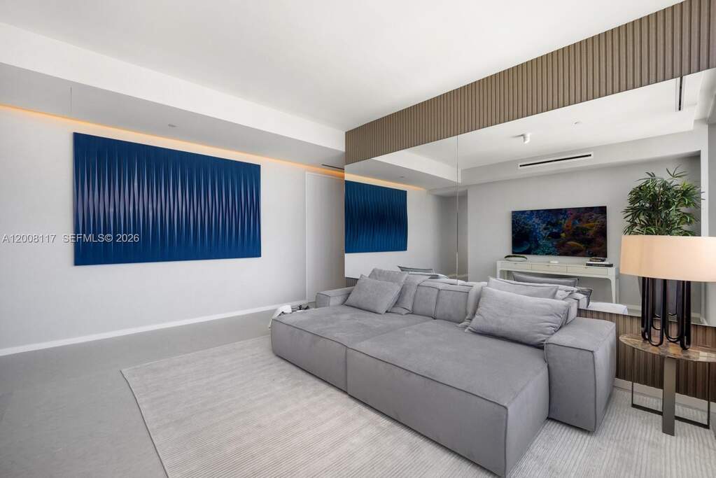 3 Bedroom Apartment/Flat's Image 32