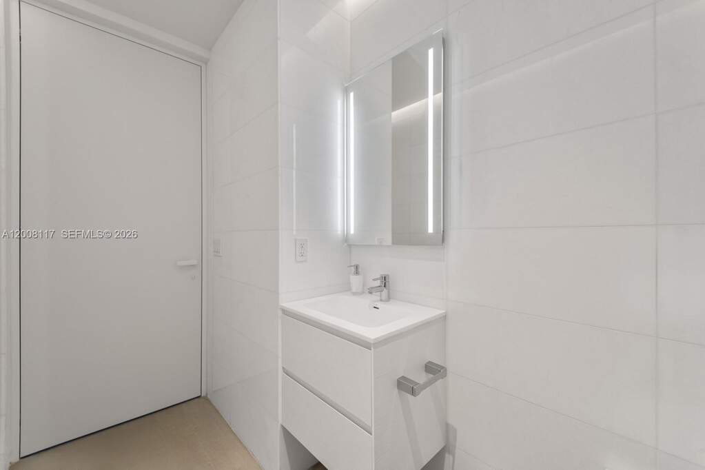 3 Bedroom Apartment/Flat's Image 47