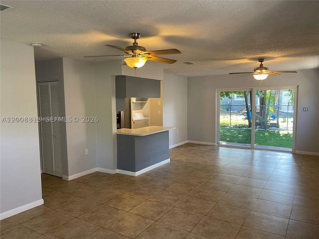 house, Miami