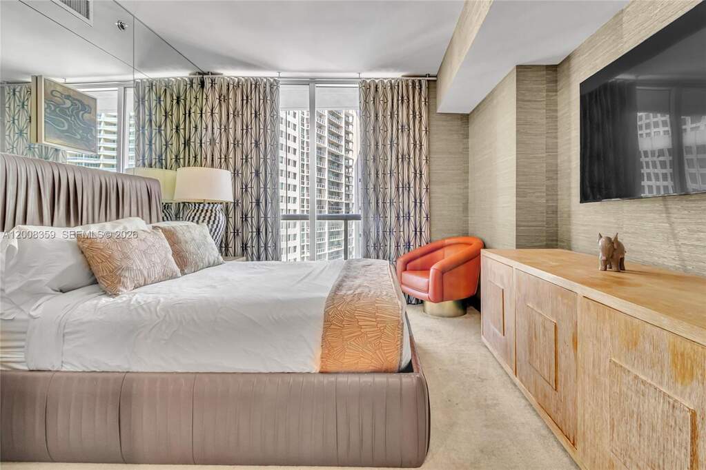 2 Bedroom Apartment/Flat's Image 7