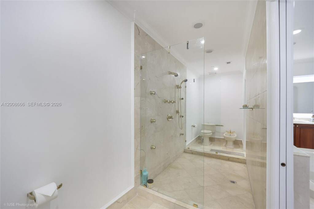 3 Bedroom Apartment/Flat's Image 12