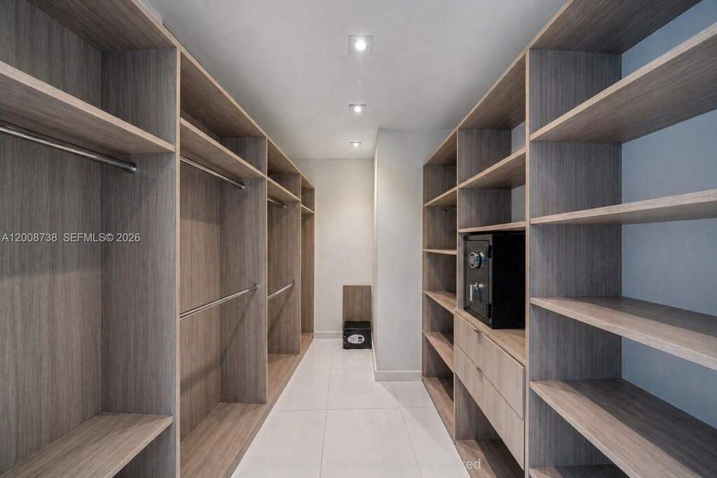 3 Bedroom Apartment/Flat's Image 10