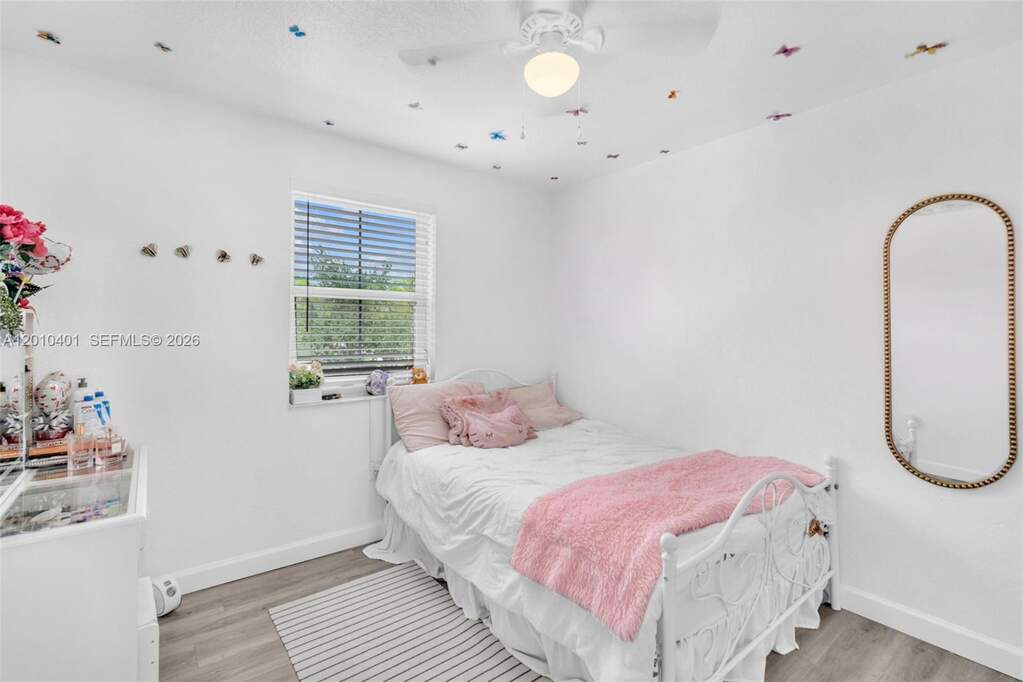3 Bedroom Villa/Townhouse's Image 23