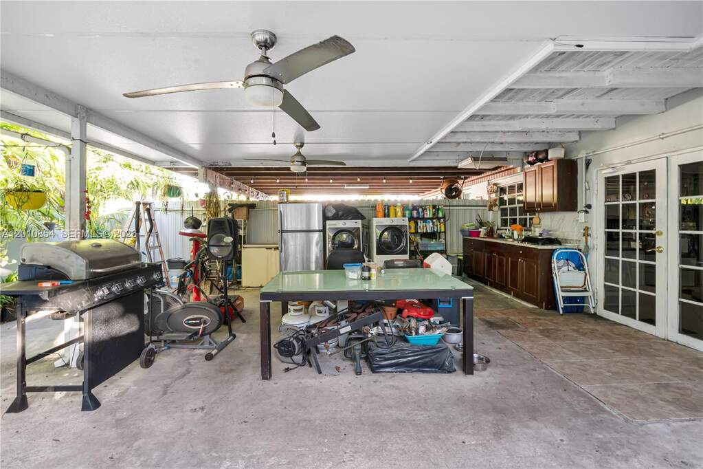 4 Bedroom Multi Unit's Image 26