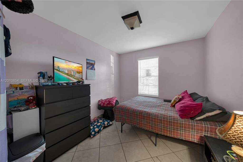 4 Bedroom Multi Unit's Image 35