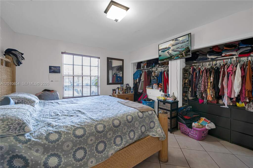 4 Bedroom Multi Unit's Image 36