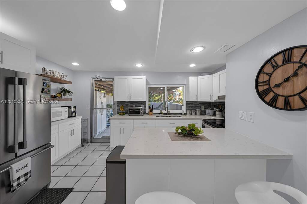 4 Bedroom Multi Unit's Image 6