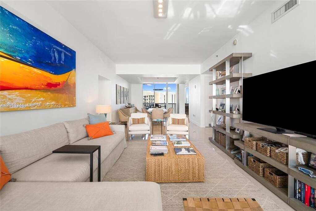 3 Bedroom Apartment/Flat's Image 10