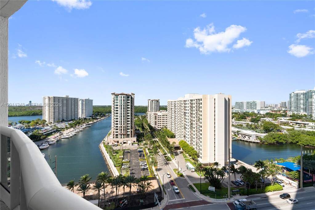 3 Bedroom Apartment/Flat's Image 78