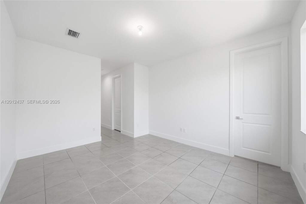 4 Bedroom Single Family Home/House's Image 15