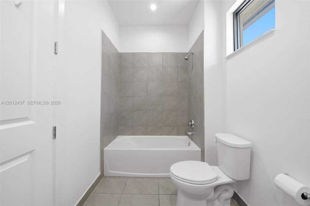 4 Bedroom Single Family Home/House's Image 29