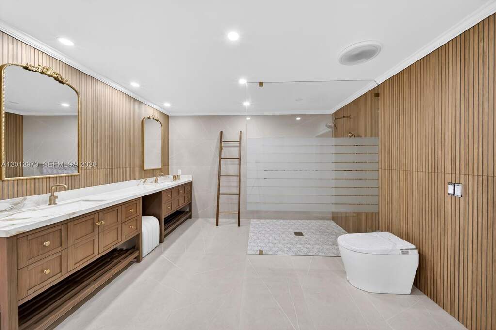 4 Bedroom Single Family Home/House's Image 30