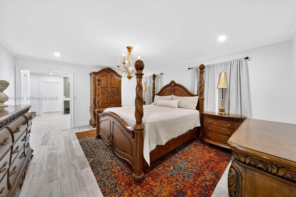 4 Bedroom Single Family Home/House's Image 34