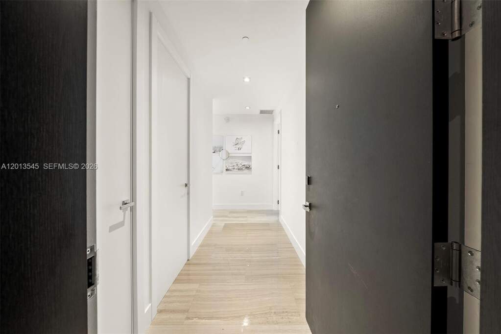 2 Bedroom Apartment/Flat's Image 16