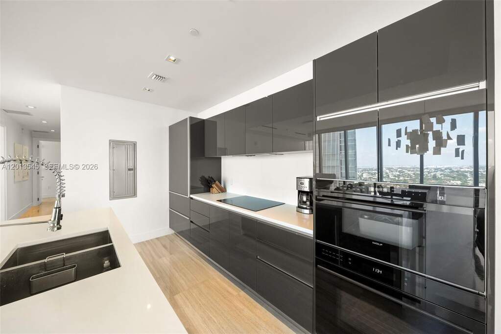 2 Bedroom Apartment/Flat's Image 4