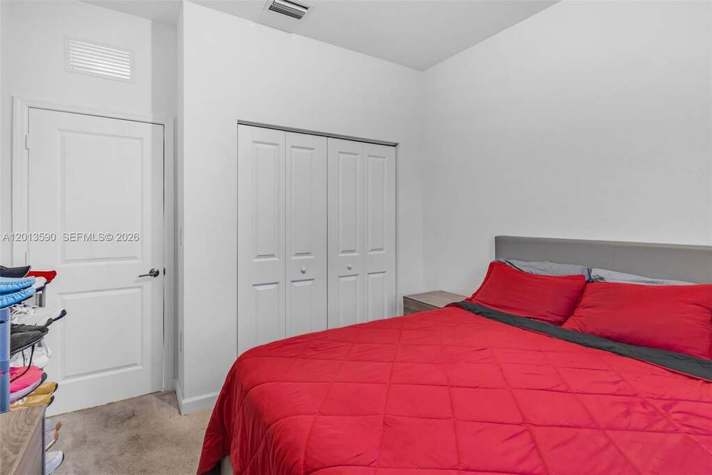 3 Bedroom Villa/Townhouse's Image 19