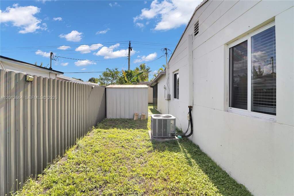 3 Bedroom Single Family Home/House's Image 21