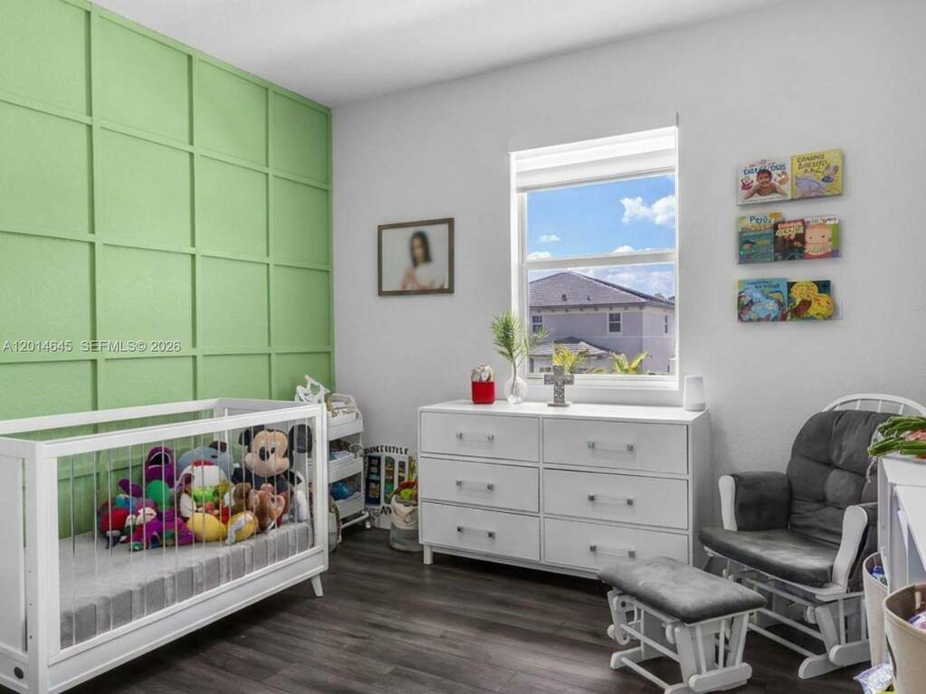 5 Bedroom Single Family Home/House's Image 13