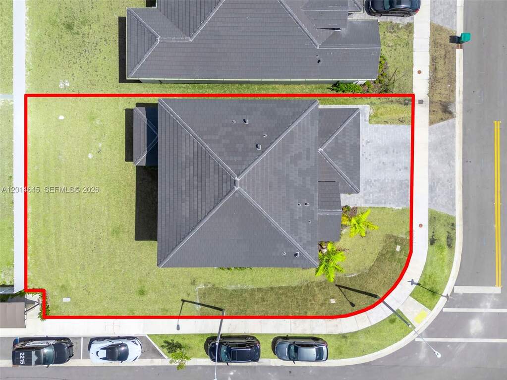 5 Bedroom Single Family Home/House's Image 44