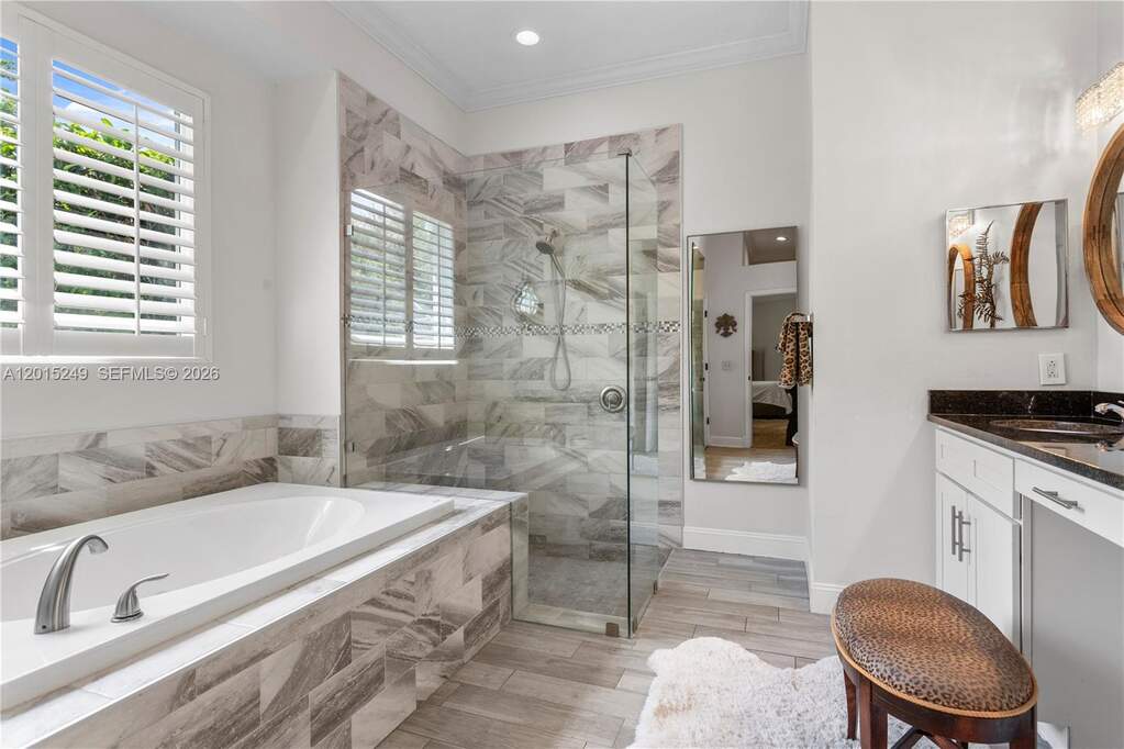 4 Bedroom Single Family Home/House's Image 26