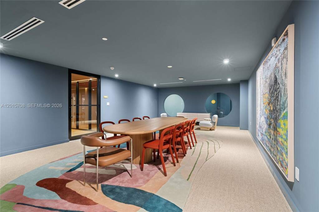 Apartment/Flat's Image 16