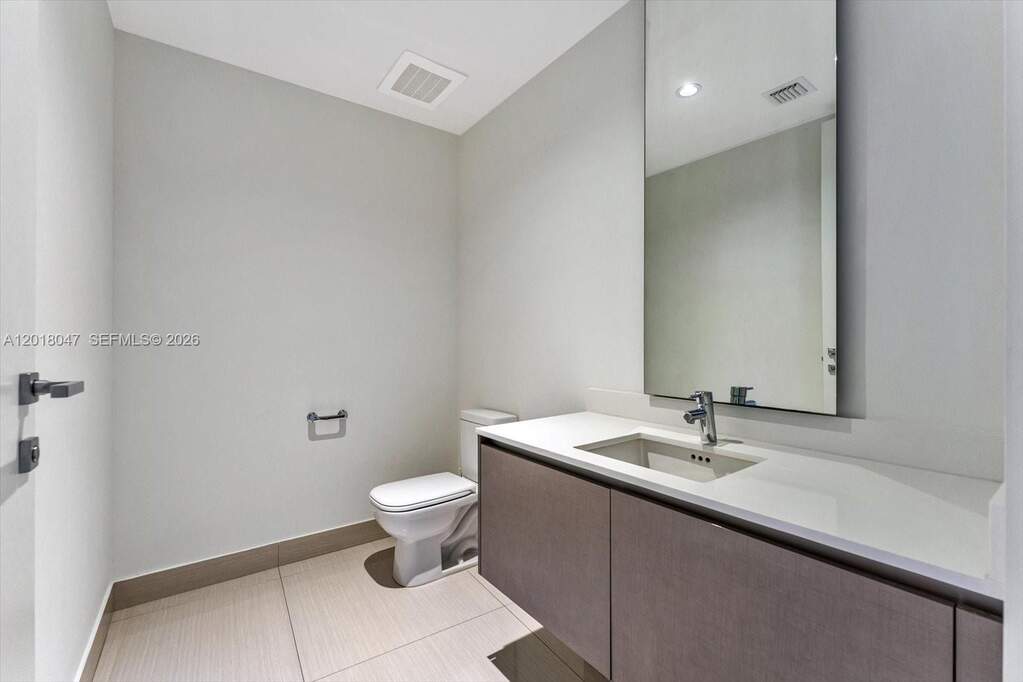 4 Bedroom Apartment/Flat's Image 12