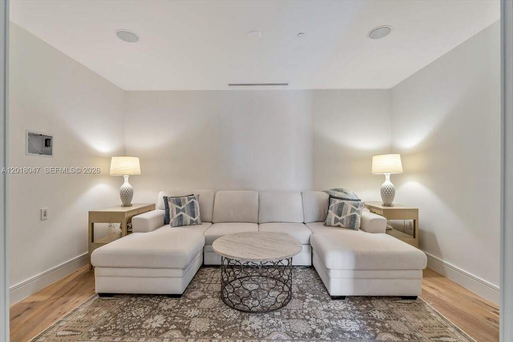 4 Bedroom Apartment/Flat's Image 20