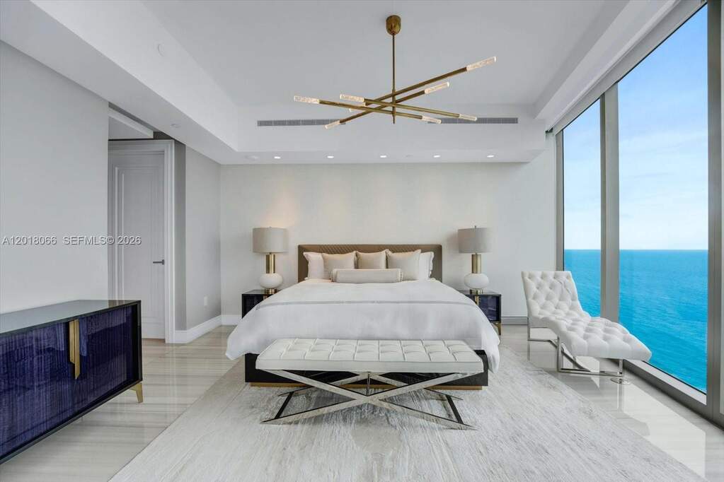 5 Bedroom Apartment/Flat's Image 16