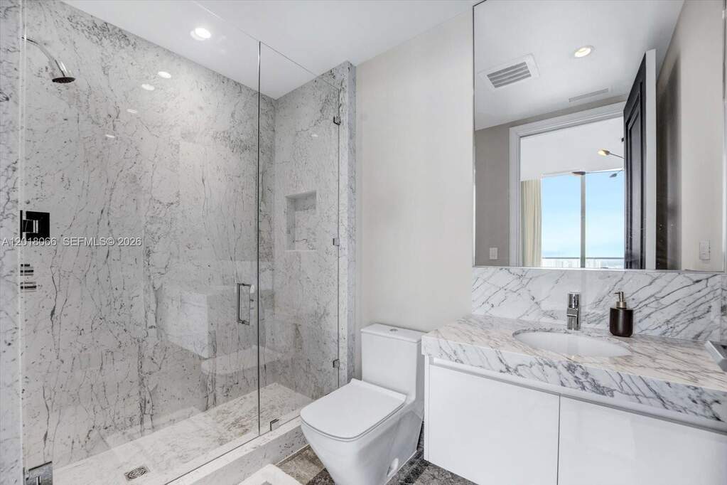 5 Bedroom Apartment/Flat's Image 36