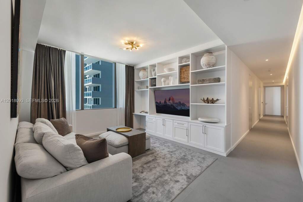 3 Bedroom Apartment/Flat's Image 25
