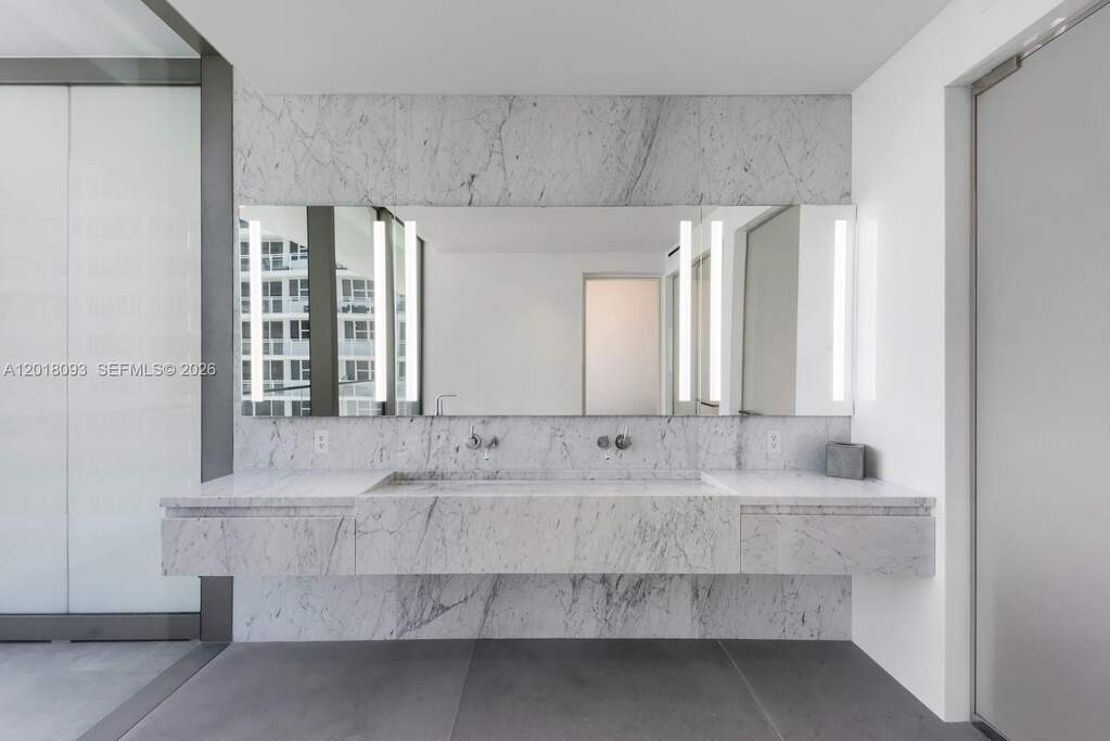 3 Bedroom Apartment/Flat's Image 30