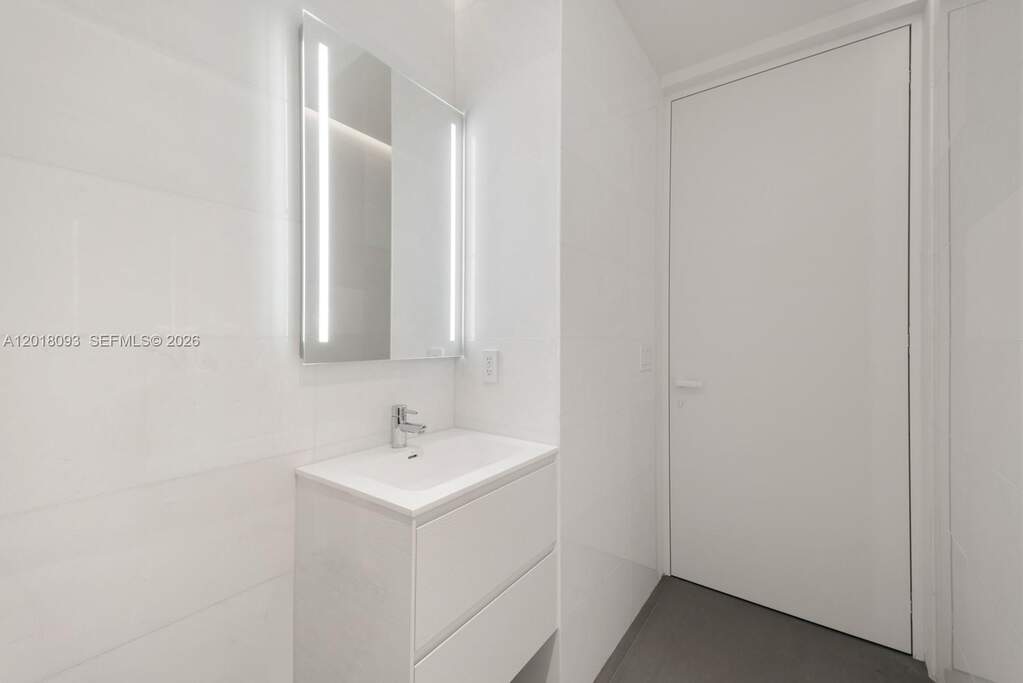 3 Bedroom Apartment/Flat's Image 45