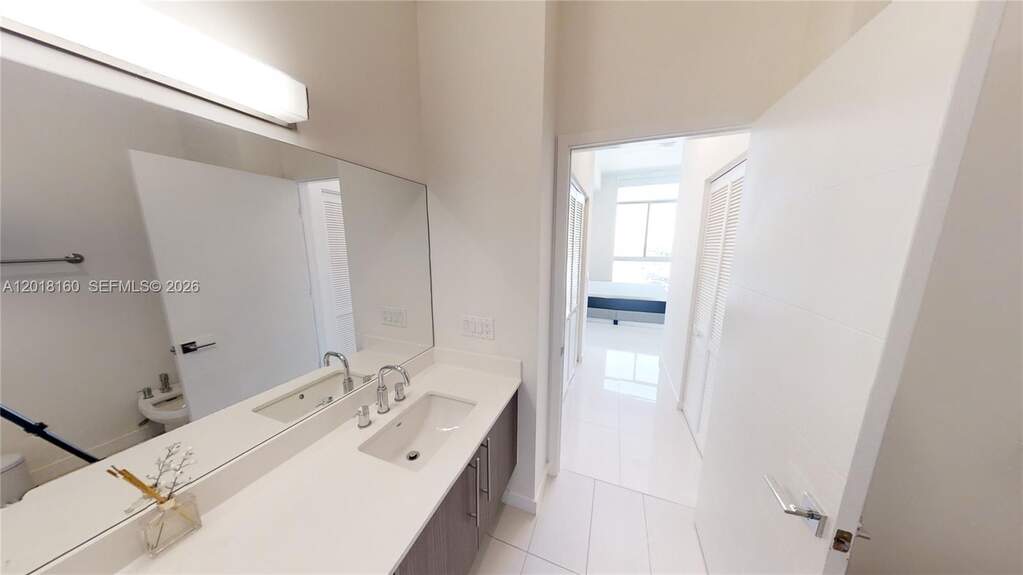 2 Bedroom Apartment/Flat's Image 11