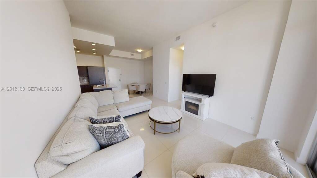 2 Bedroom Apartment/Flat's Image 13